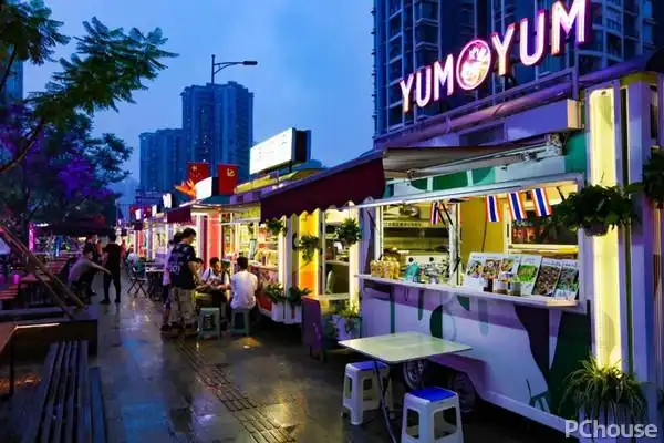 夜经济催生下的商业街设计