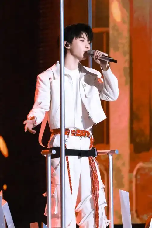 马嘉祺湖南卫视跨年晚会##湖南卫视跨年晚会