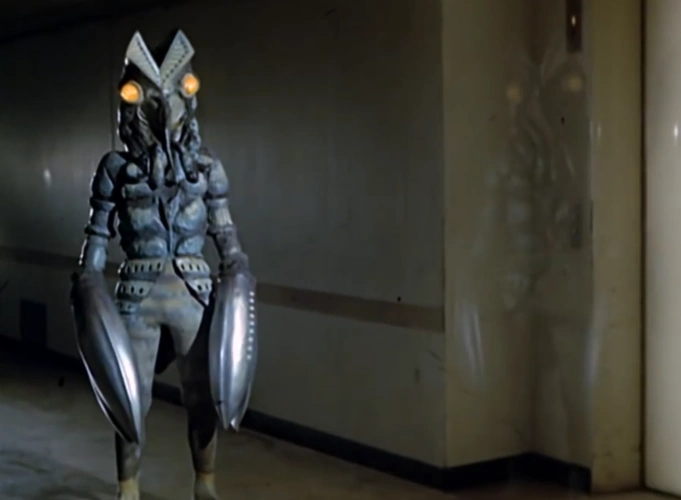 "光荣"的怪兽巴尔坦星人