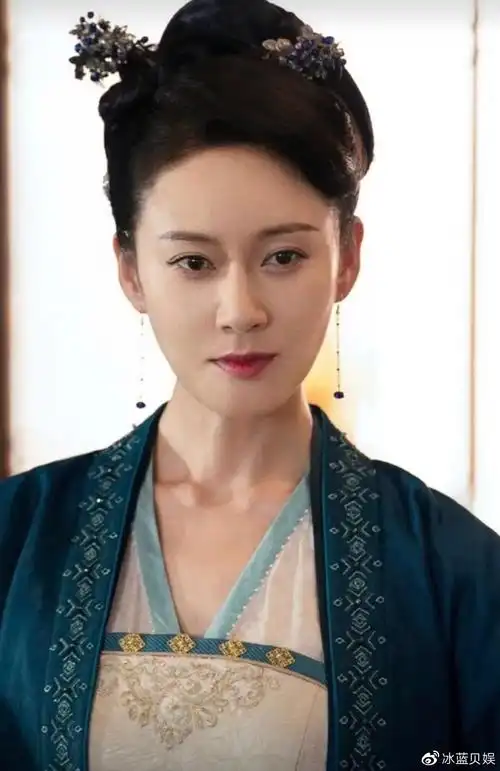 给大家盘点一下赘婿里面的女主演员谁的妆容惊艳到你了呢