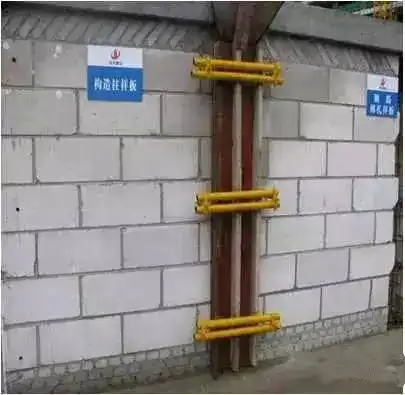 构造柱支模样板图片框架柱支模样板图片⑵ 节点2:簸箕斗设置;⑴ 节点1