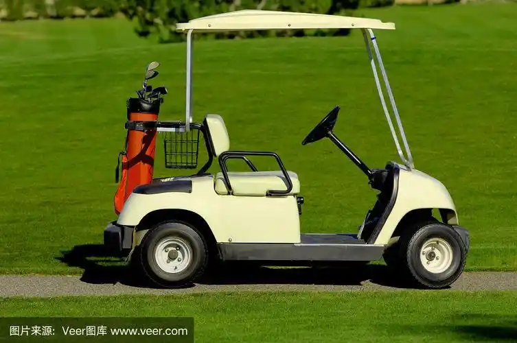 高尔夫球车