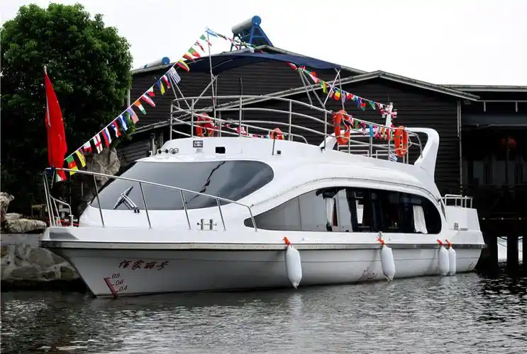 厂家直销 定制供应 游艇 玻璃钢 观光船 游船