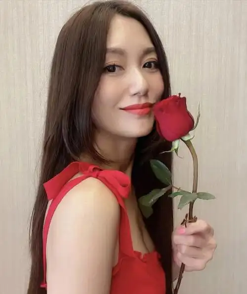 最美牡丹仙子50郭妃丽