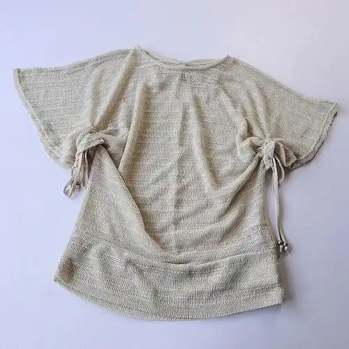 低至99r的针织蝙蝠衫