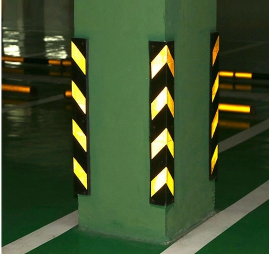 正常车库柱子护角都是四个柱角都设置   有疑问需要解答?