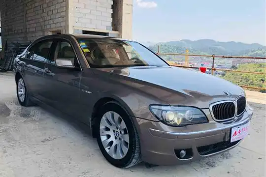 贵阳-宝马7系 2005款 760li 6.0l 手自一体 individual diamond