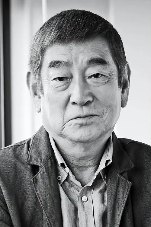 镜头之外,一代男神高仓健的生活