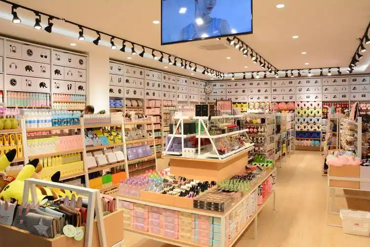 怎样经营精品百货店要注意什么