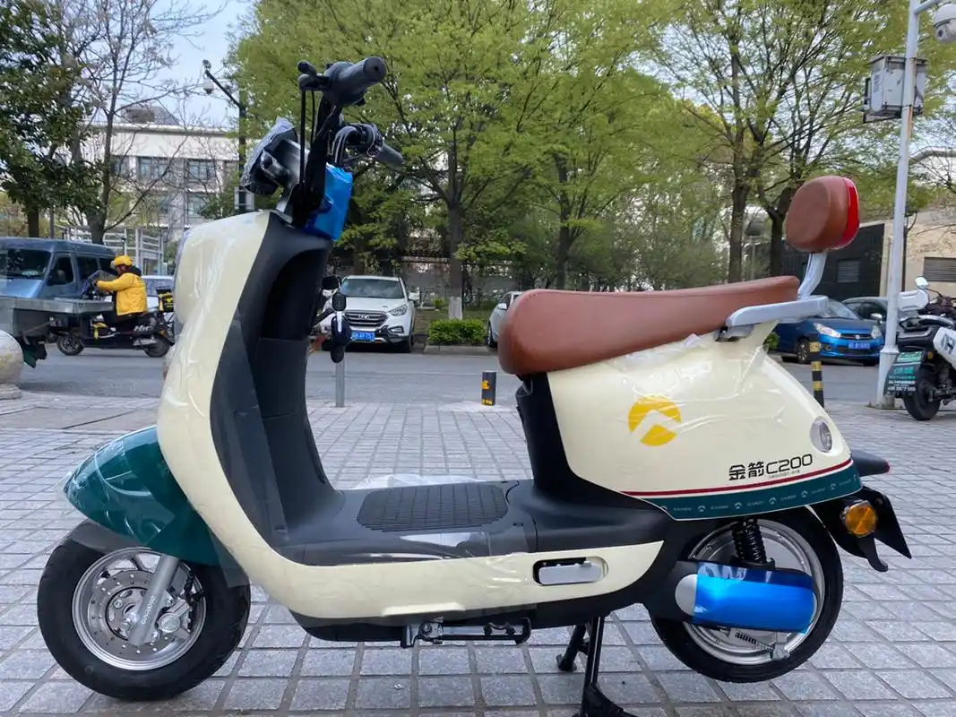 全新60v金箭可美秒杀直购价2299元. 全新60v20a天能电池.