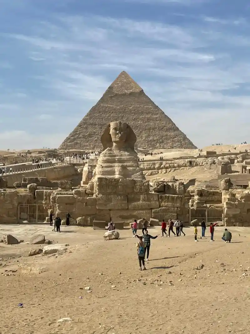 埃及金字塔【去年去的时候留下的照片】 - 抖音