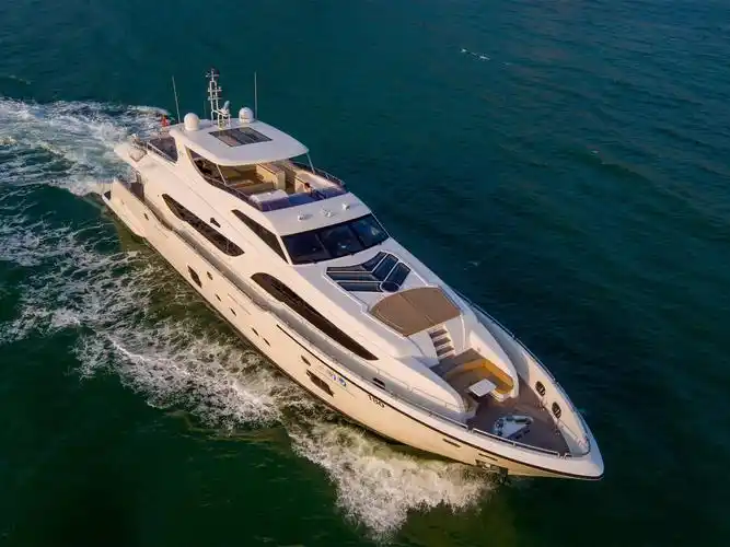 63尺网红游艇46尺进口豪华帆船各个大小类型游艇可租