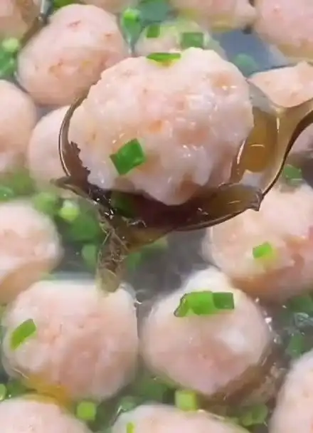 虾仁丸子汤好吃又营养