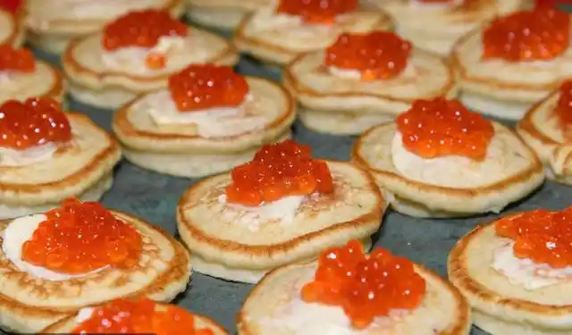 【俄罗斯美食文化节】今日开幕,"俄式大餐"助力足球盛事点燃激情盛夏