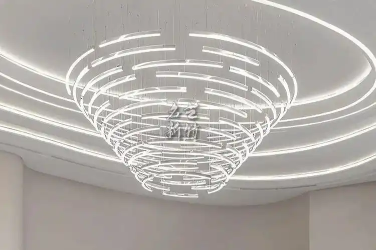 创意c造型吊灯定制你的专属魅力