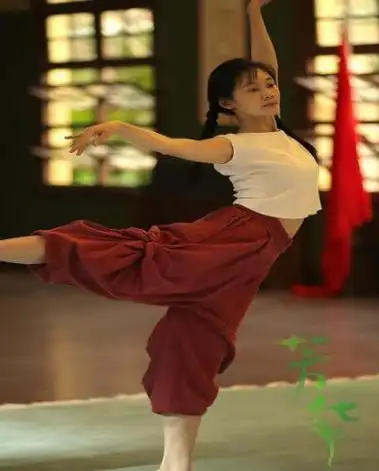 冯小刚:一手将苗苗捧红,却在杀青宴后对她态度大变,说她太能装