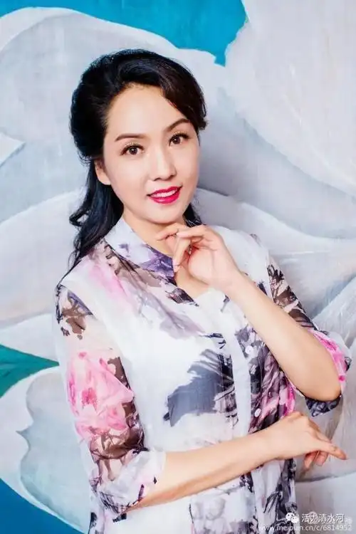 商永吉,男,青年晋剧演员,不爱言谈,武生底子,须生,老生皆能出演.