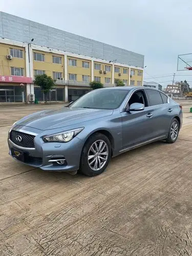 英菲尼迪q50