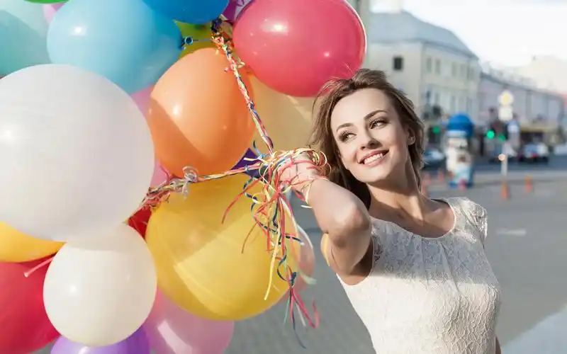 五颜六色的气球,开心,女孩,微笑