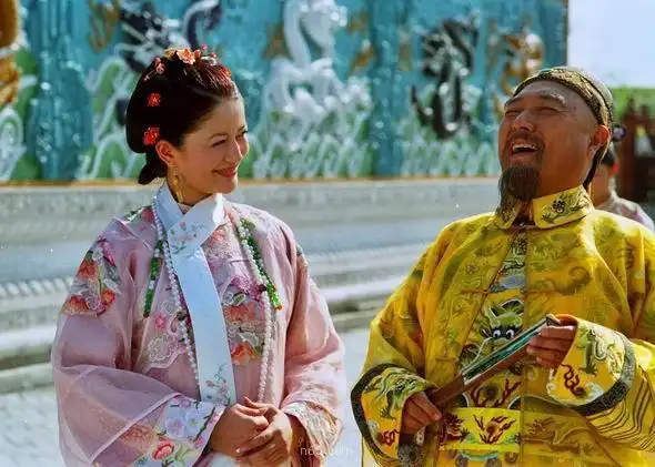 《嘉庆皇帝》剧照-590x421.69k. -影视剧照 jz.n63.com