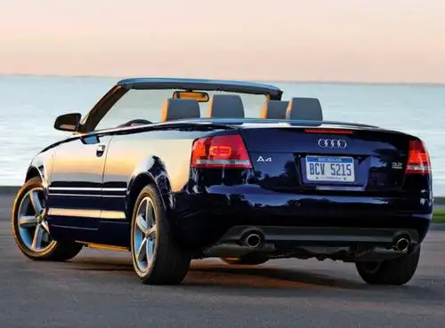 奥迪a4敞篷车型曝光有望引入国内市场