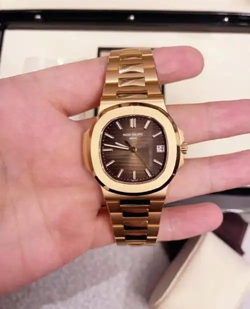 百达翡丽鹦鹉螺5711r