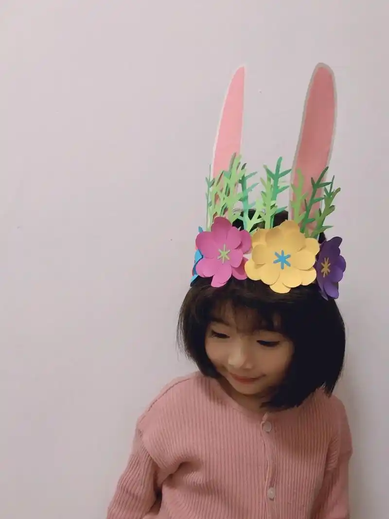 幼儿卡纸手工 | 超美的兔子花环 98幼儿园又来手工作业啦～动物头饰