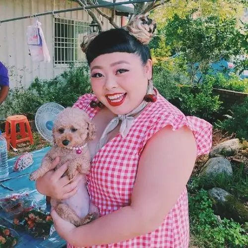 风靡全球的xxxl号女胖子们 不走寻常路的另类审美也能碾压白富美