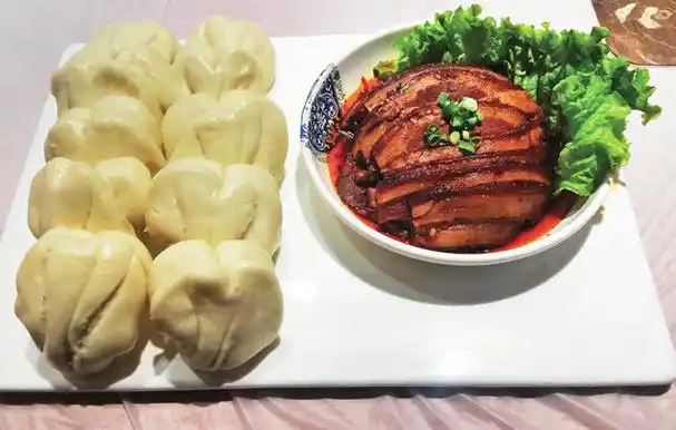 怎么做天水杂烩,天水杂烩菜的家常做法(天水的年肉,"蒸"的很够味)