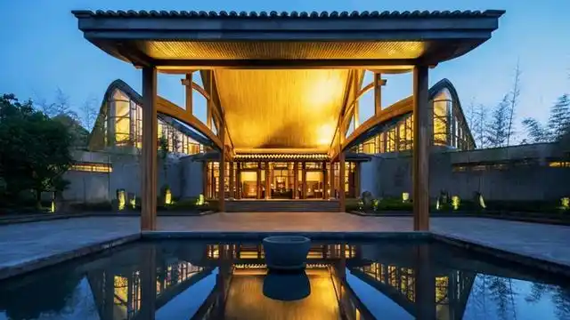 青城山六善酒店