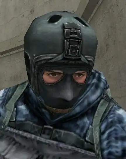 cf里 为什么潜伏的奥摩一直在笑,保卫的眼神却很可怜?