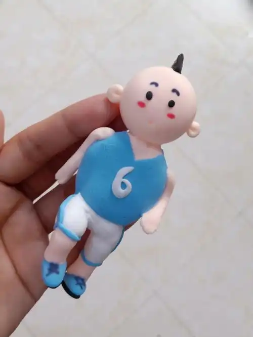 第一次捏轻泥足球小子