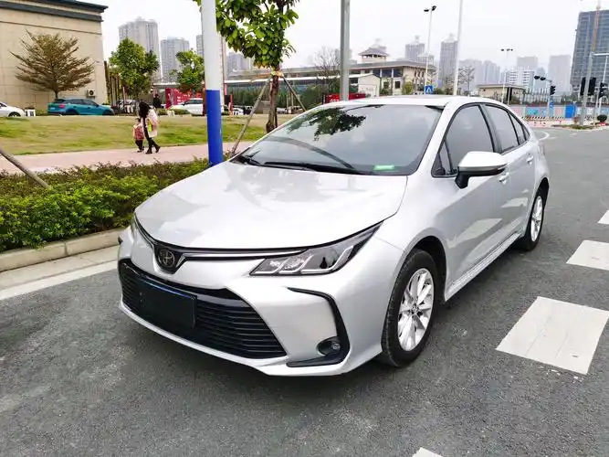 丰田卡罗拉2021款12t自动精英plus版国Ⅵ