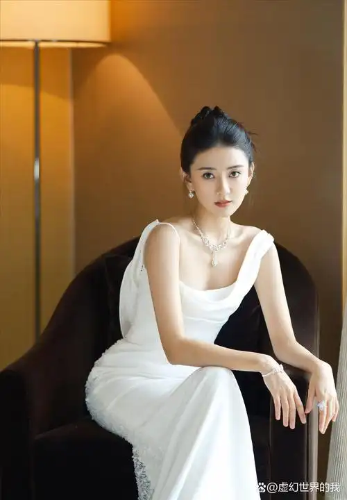 甜美女神 梁洁,1994年6月16日出生于河北省石家庄市,中国内地女演员