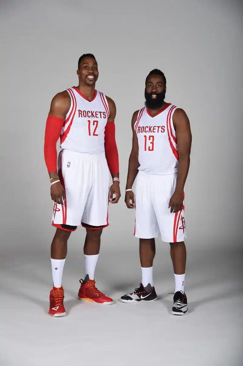 火箭队新赛季定妆照_高清图集_新浪网