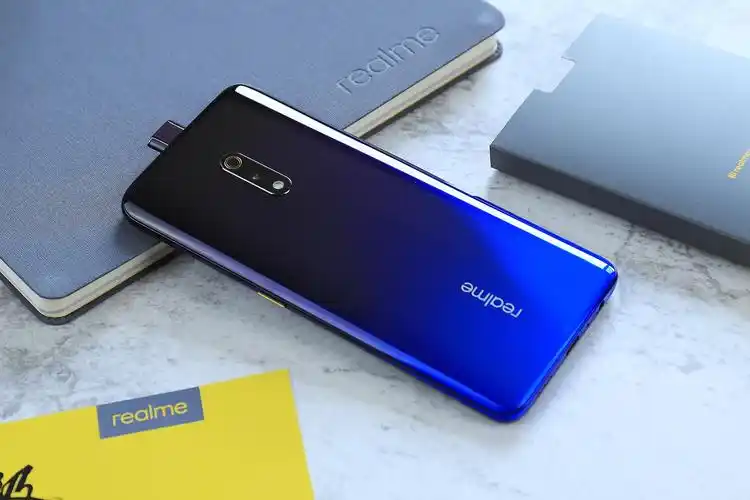 realmex半个月体验感受相机表现令人意外