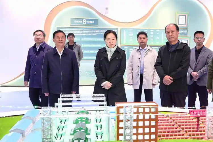 海南藏族自治州委常委,共和县委书记更登加,共和县委副书记,县长