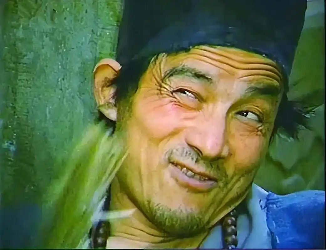 "活佛济公"游本昌:52岁才当主角,73岁赔光家产,83岁骨折拍戏