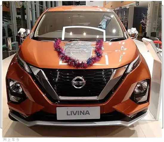 日产全新骊威实拍搭15l发动机6座布局