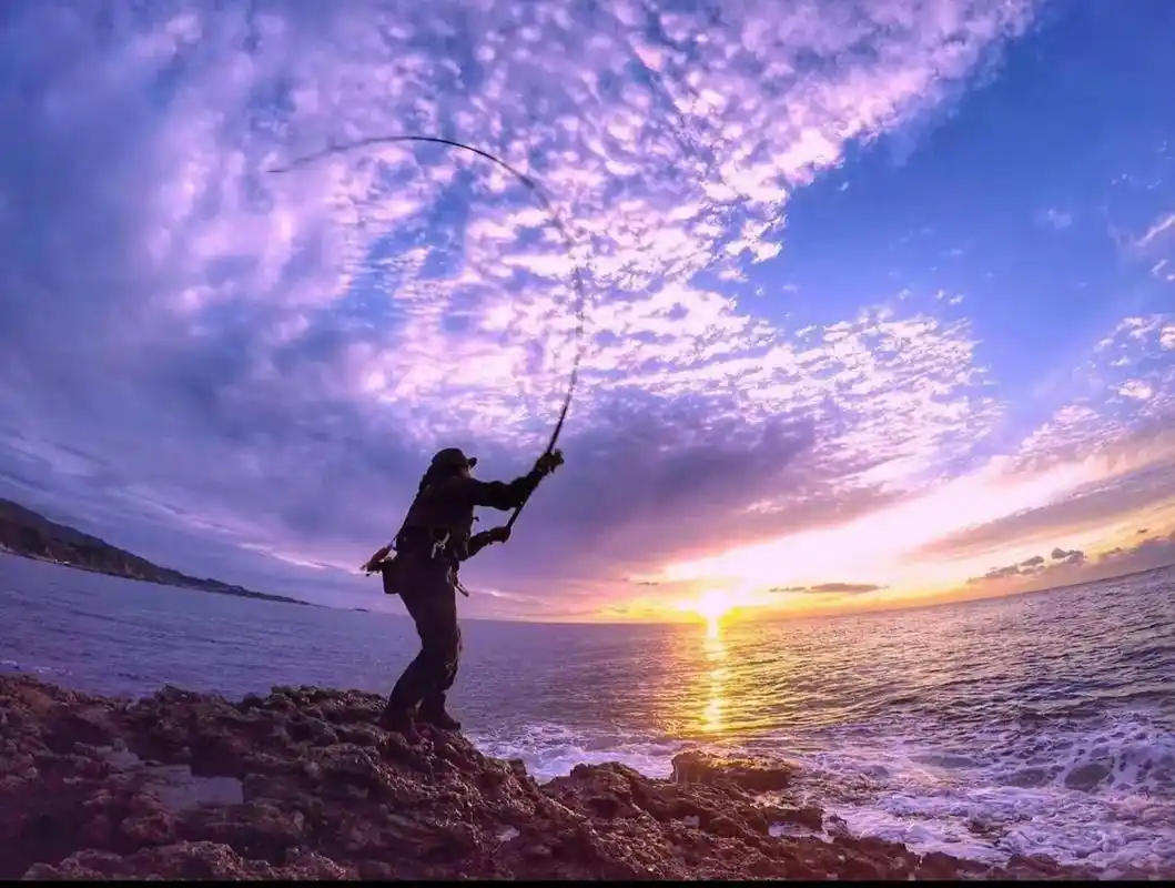 路亚美照拿去做头像吧