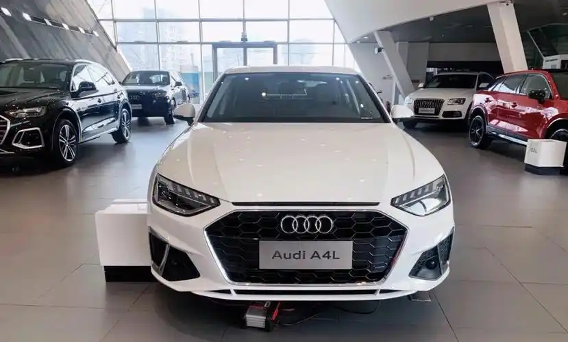 22款奥迪a4l价格美丽了解下