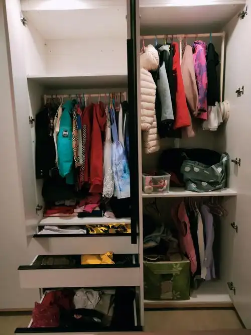 自己的事情自己干————大学南路小学三年级六班 张奕轩家务之