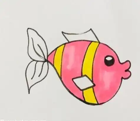 小鱼简笔画简单又可爱带颜色小鱼简笔画怎么画好看