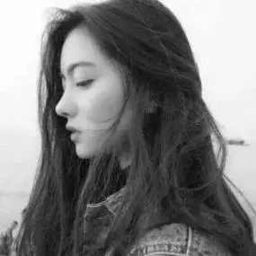 qq女生黑白侧脸头像