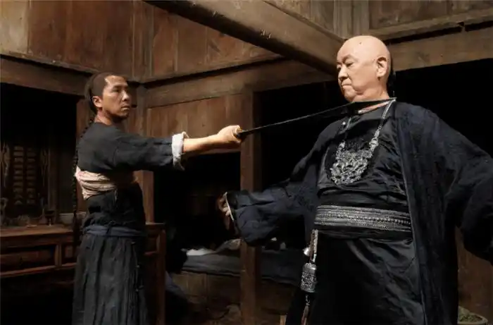 两次救成龙,67岁踢翻甄子丹,江湖地位很高_邵氏_武侠_电影