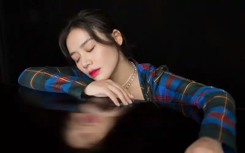 139马思纯魅力写真壁纸