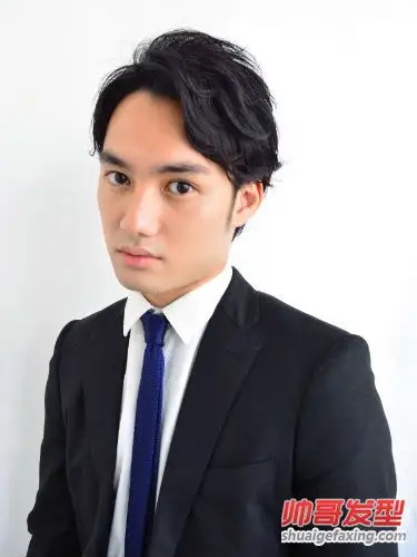 八款上班族男士职场西装头发型 正装男士发型设计(7)