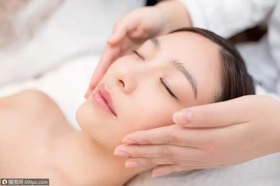 美容美体脸部按摩护理