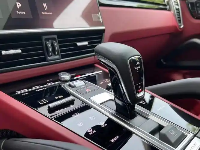 2023款保时捷卡宴美版展厅最新价格多少售全国