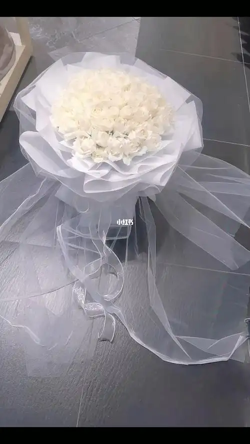 杭州花店  #玫瑰花束  #白色玫瑰花束